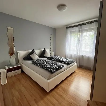 Ferienwohnung-mesenich